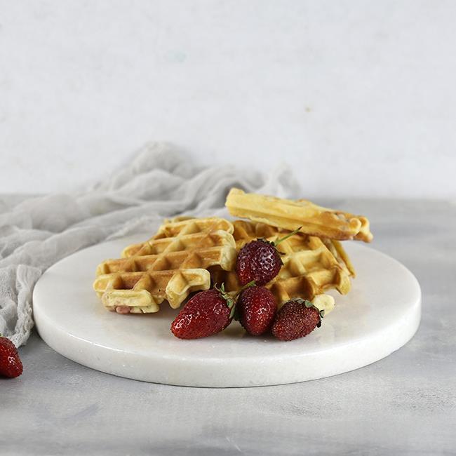 Akayev Mermer 25 Cm Kalın Beyaz Sunum