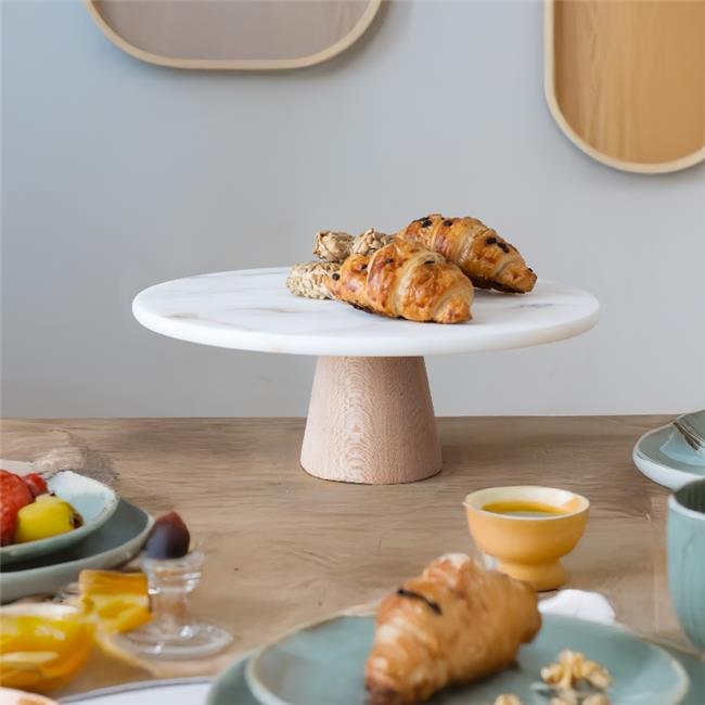 OUTLET Akayev Mermer 25 Cm Konik Ahşap Ayaklı Beyaz Yuvarlak Sunum Tabağı HATALI